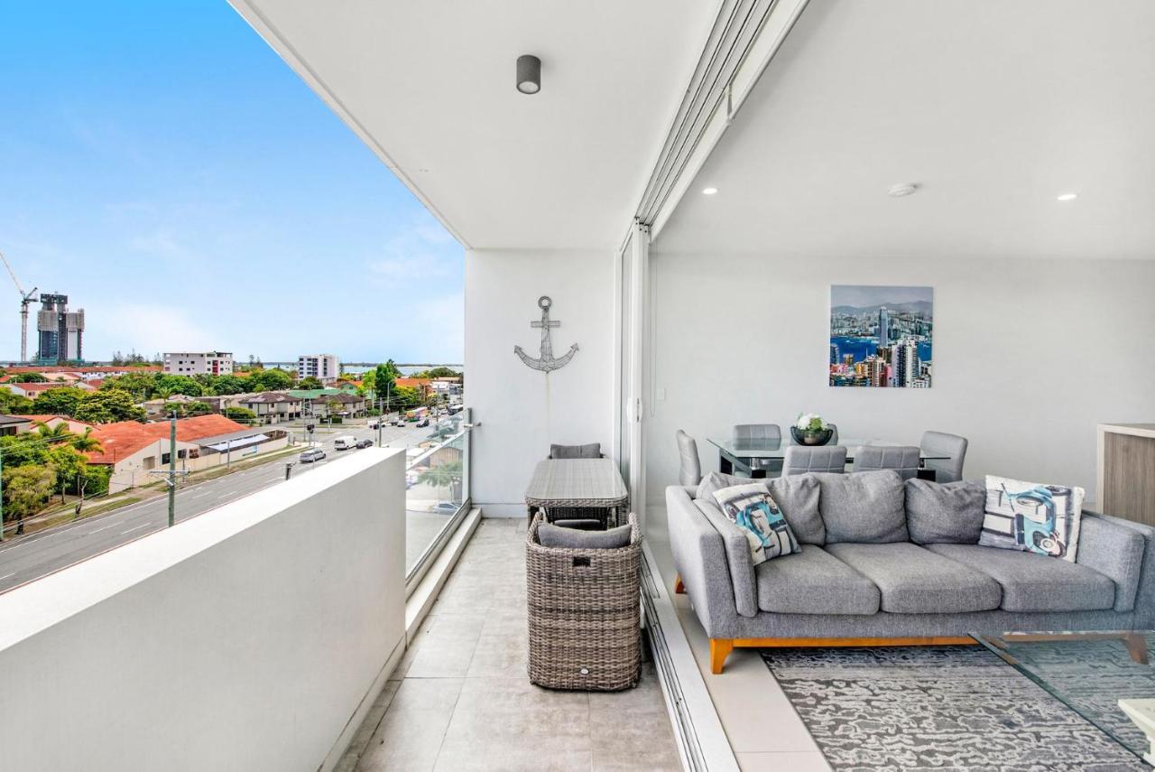 Modern Contemporary Southport Apartment - Coasthm Guldkusten Exteriör bild
